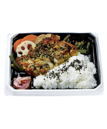 彩り野菜と醤油麹のチキンステーキ弁当